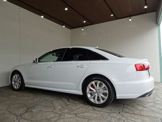 アウディ Ａ６ ２．０ ＴＦＳＩ クワトロ ４ＷＤ H27年 (関東) 99