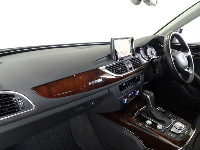 アウディ Ａ６ ２．０ ＴＦＳＩ クワトロ ４ＷＤ H27年 (関東) 99