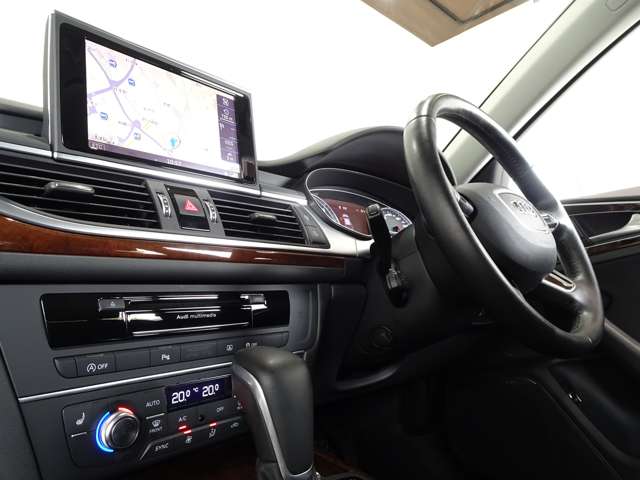 アウディ Ａ６ ２．０ ＴＦＳＩ クワトロ ４ＷＤ H27年 (関東) 99