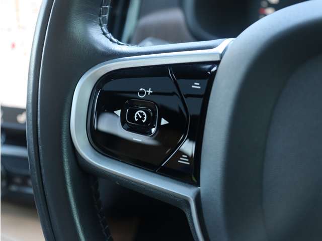 ボルボ Ｖ９０ Ｂ６ ＡＷＤ インスクリプション ４ＷＤ R3年 (東海) 99