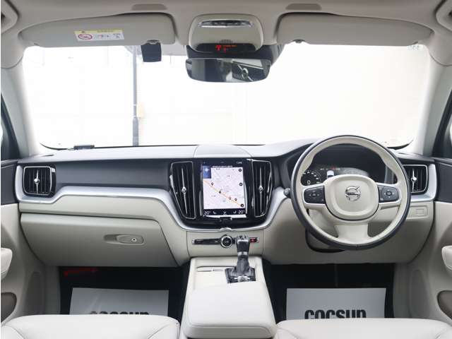 ボルボ ＸＣ６０ Ｔ５ ＡＷＤ モメンタム ４ＷＤ H29年 (東海) 99