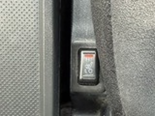 三菱 デリカ　Ｄ：５ ２．２ Ｄ パワーパッケージ ディーゼルターボ ４ＷＤ H29年 (東海) 99