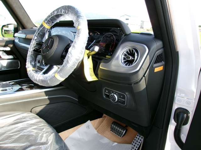 メルセデスベンツ Ｇクラス Ｇ４５０Ｄ ＡＭＧラインパッケージ （ＩＳＧ） ディーゼルターボ ４ＷＤ ＭＰ２０２６０１ R8年 (近畿) 99