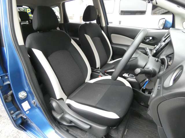 日産 ノート １．２ Ｅ－ＰＯＷＥＲ Ｘ R1年 (関東) 99