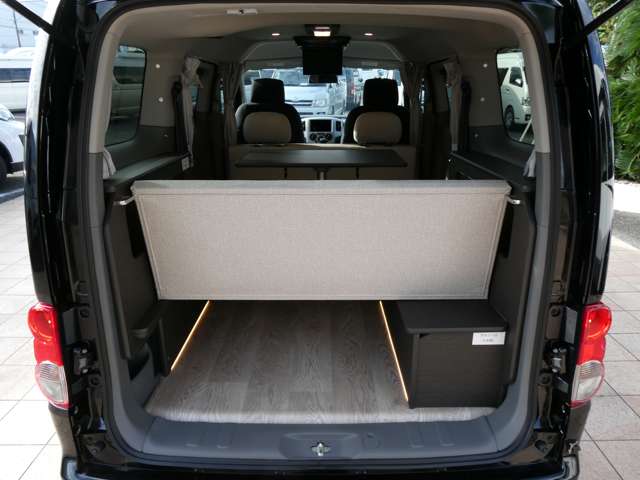 日産 ＮＶ２００バネット １．６ １６Ｘ－２Ｒ R8年 (関東) 99