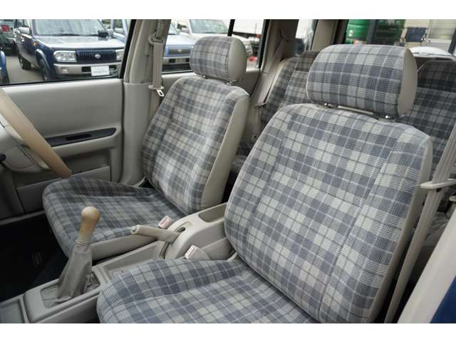 日産 ラシーン １．５ タイプＩＩＩ ４ＷＤ H7年 (関東) 99