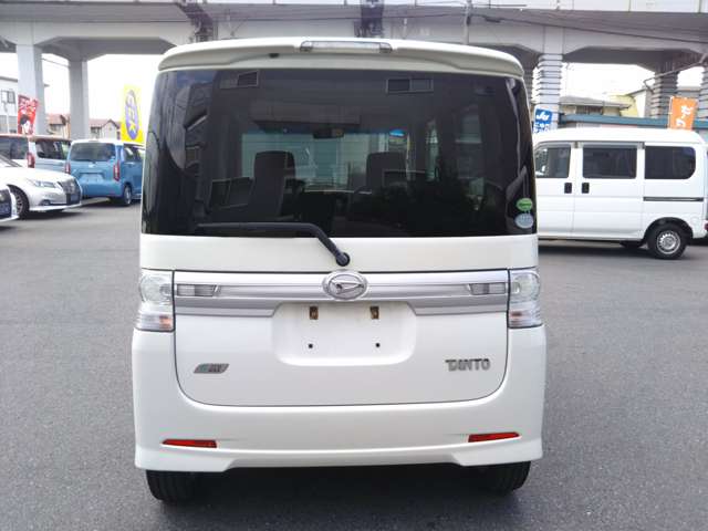 ダイハツ タント ６６０ カスタム ＲＳ H25年 (中国) 99
