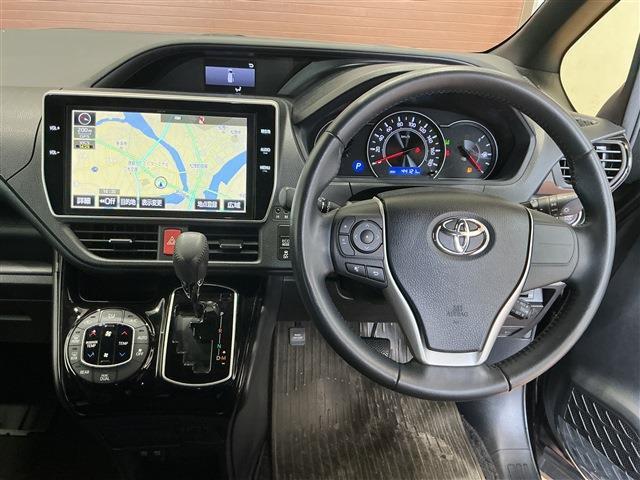 トヨタ ヴォクシー ２．０ ＺＳ H29年 (四国) 99