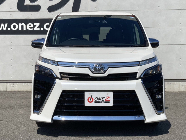 トヨタ ヴォクシー ２．０ ＺＳ 煌ＩＩＩ R3年 (四国) 99
