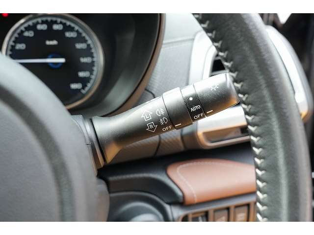スバル フォレスター　ハイブリッド ２．０ アドバンス ４ＷＤ H30年 (関東) 99
