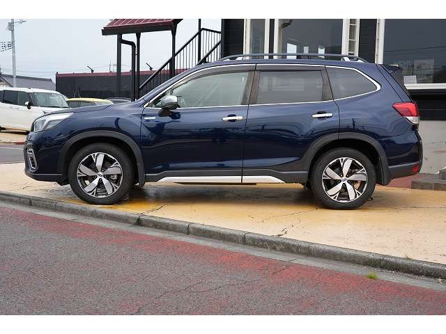 スバル フォレスター　ハイブリッド ２．０ アドバンス ４ＷＤ H30年 (関東) 99