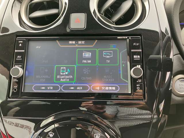 日産 ノート １．２ Ｅ－ＰＯＷＥＲ Ｘ H29年 (関東) 99