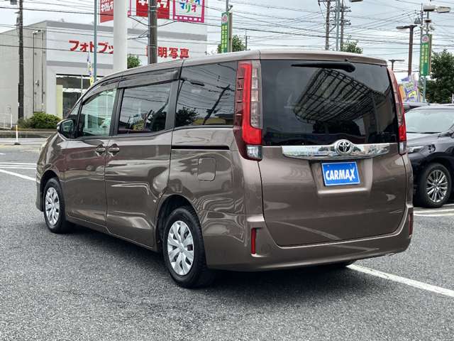 トヨタ ノア ２．０ Ｘ Ｖパッケージ H29年 (関東) 99