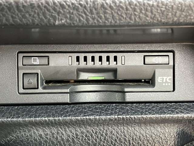 トヨタ ノア ２．０ Ｘ Ｖパッケージ H29年 (関東) 99