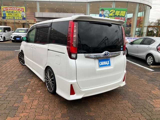 トヨタ ノア １．８ ハイブリッド ＳＩ H28年 (関東) 99