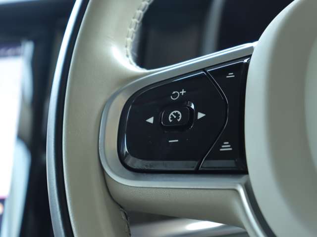 ボルボ Ｖ９０ Ｂ６ ＡＷＤ インスクリプション ４ＷＤ R3年 (関東) 99