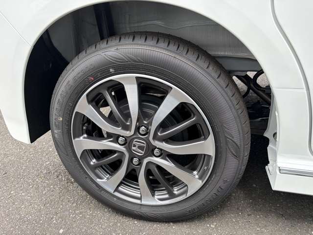ホンダ Ｎ　ＢＯＸ カスタム ６６０ R8年 () 99