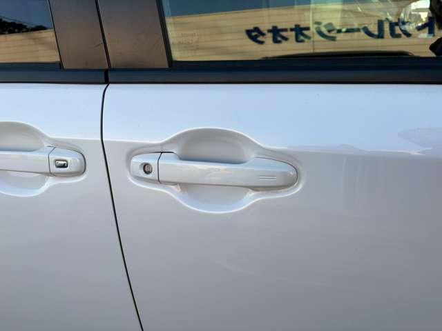 トヨタ ノア ２．０ ＳＩ H29年 (関東) 99