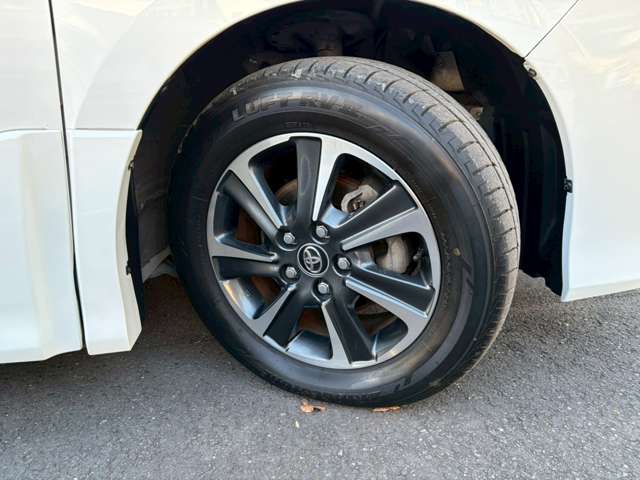 トヨタ ノア ２．０ ＳＩ H29年 (関東) 99