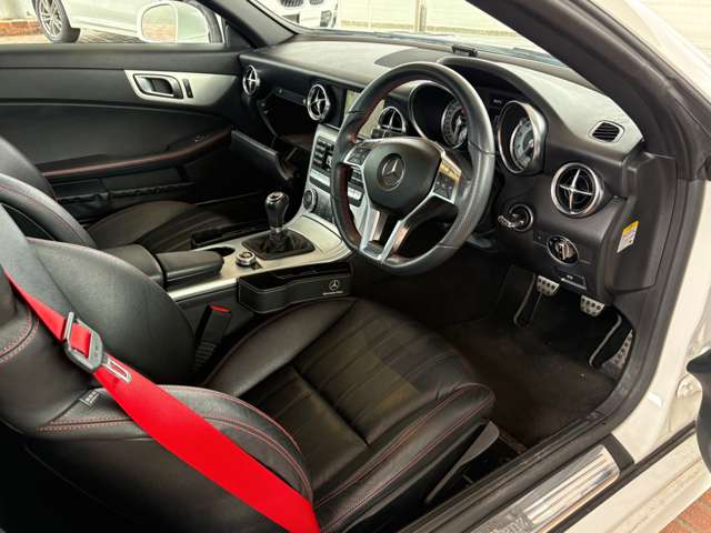 メルセデスベンツ ＳＬＫクラス ＳＬＫ２００ ＭＴ ＡＭＧスポーツパッケージ H25年 (九州・沖縄) 99