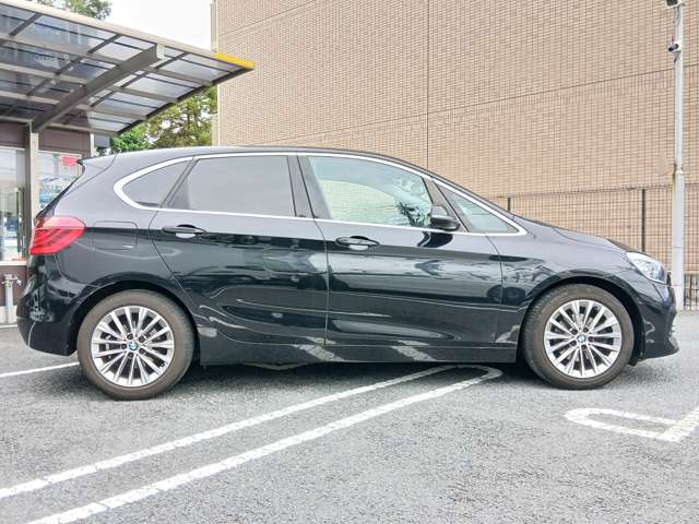 ＢＭＷ ２シリーズアクティブツアラー ２１８Ｄ ラグジュアリー ディーゼルターボ R1年 (近畿) 99