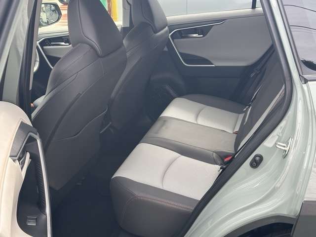 トヨタ ＲＡＶ４ ２．０ アドベンチャー ４ＷＤ R6年 (東海) 99
