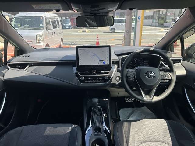 トヨタ カローラ　ツーリング　ハイブリッド １．８ ハイブリッド アクティブ スポーツ R7年 (東海) 99