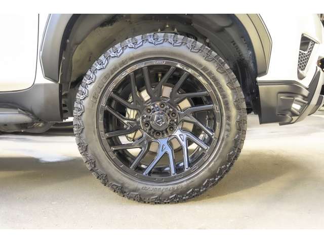 トヨタ ランドクルーザープラド ２．７ ＴＸ Ｌパッケージ マットブラック エディション ４ＷＤ R5年 (北海道) 99