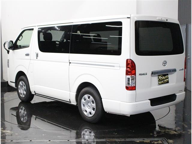 トヨタ ハイエースバン ２．８ スーパーＧＬ ロング ディーゼルターボ ４ＷＤ R7年 (北海道) 99