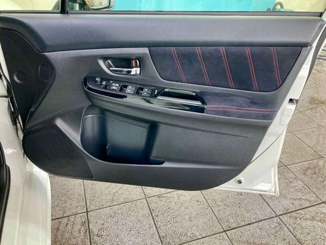 スバル ＷＲＸ　ＳＴＩ ＳＴＩ ２．０ ４ＷＤ R1年 (北海道) 99