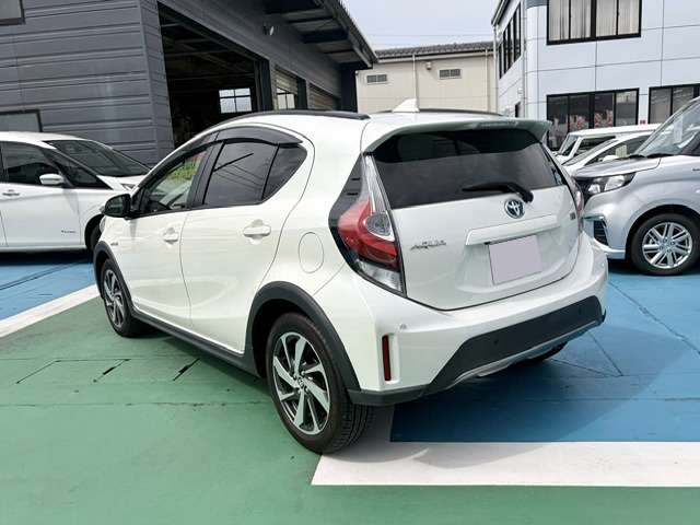 トヨタ アクア １．５ クロスオーバー グラム R1年 (甲信越・北陸) 99