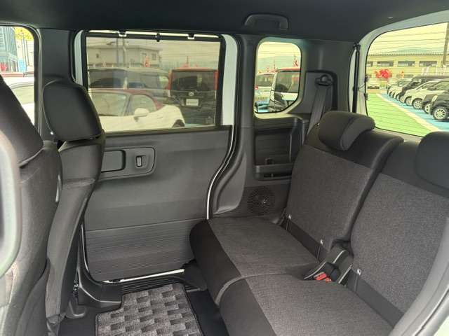ホンダ Ｎ　ＢＯＸ カスタム ６６０ ４ＷＤ R8年 (甲信越・北陸) 99