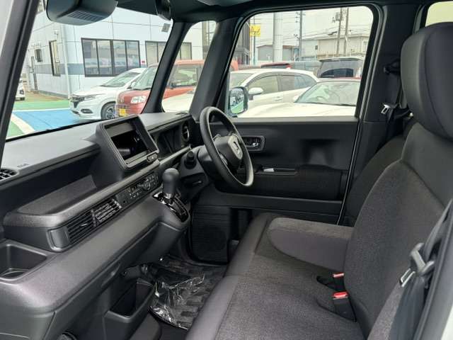 ホンダ Ｎ　ＢＯＸ カスタム ６６０ ４ＷＤ R8年 (甲信越・北陸) 99