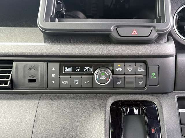 ホンダ Ｎ　ＢＯＸ カスタム ６６０ ４ＷＤ R8年 (甲信越・北陸) 99