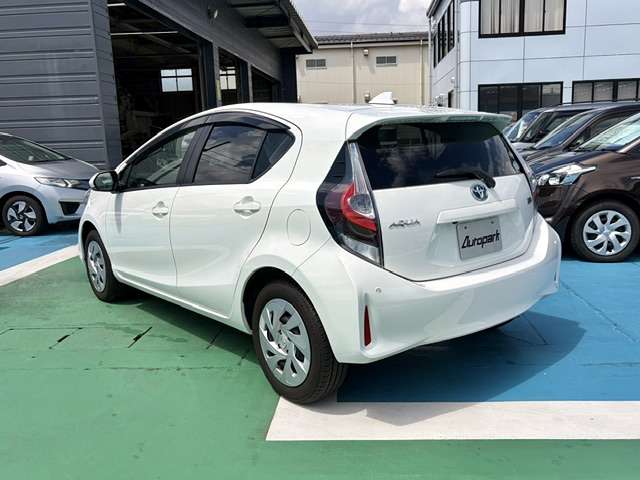 トヨタ アクア １．５ Ｓ R3年 (甲信越・北陸) 99