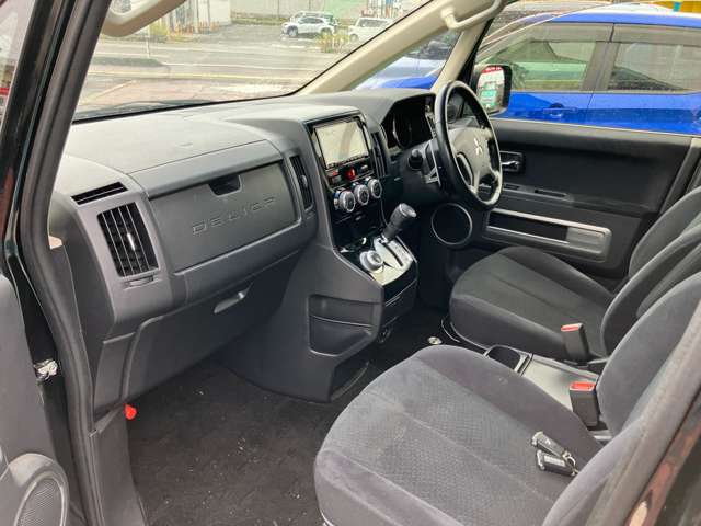 三菱 デリカ　Ｄ：５ ２．２ Ｄ パワーパッケージ ディーゼルターボ ４ＷＤ R1年 (甲信越・北陸) 99