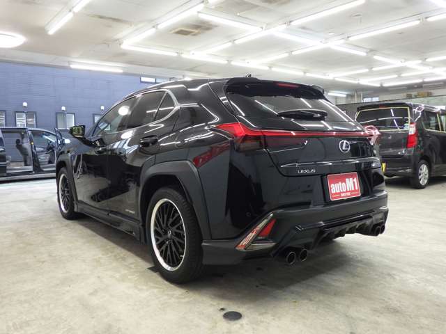 レクサス ＵＸ２５０ｈ ２５０Ｈ Ｆスポーツ ４ＷＤ R1年 (東北) 99