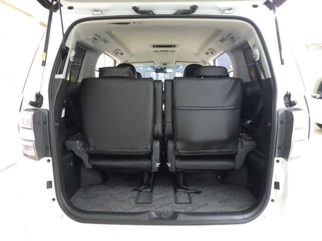 トヨタ ヴェルファイア　ハイブリッド ２．４ ＺＲ ４ＷＤ H26年 (東北) 99