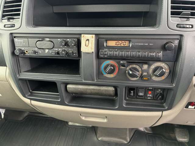 日産 アトラス ３．０Ｄターボ H28年 (関東) 99