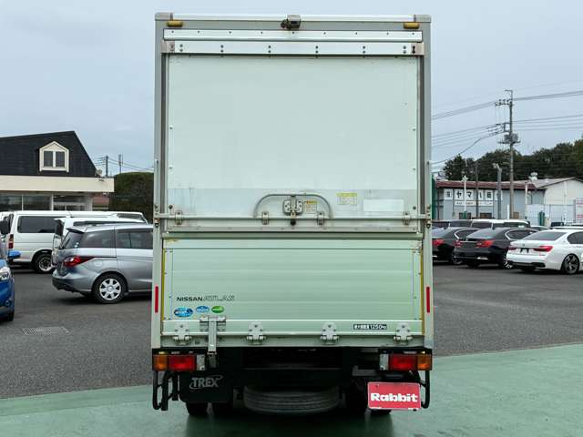 日産 アトラス ３．０Ｄターボ H28年 (関東) 99