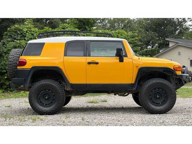 トヨタ ＦＪ　クルーザー ４．０ カラーパッケージ ４ＷＤ H23年 (関東) 99