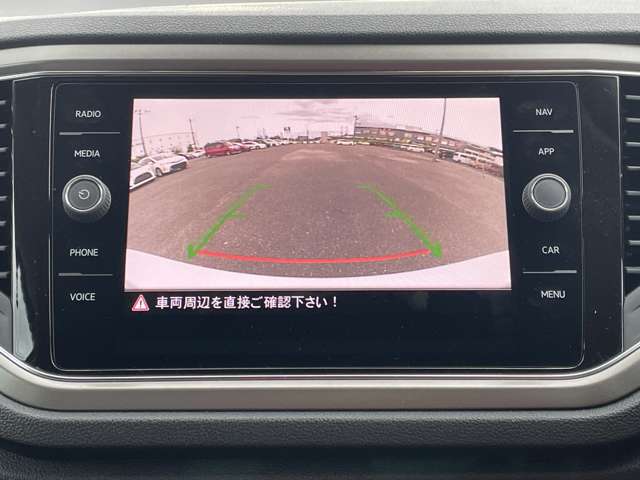 フォルクスワーゲン Ｔ－ＲＯＣ ＴＳＩ スタイル デザイン パッケージ R3年 () 99
