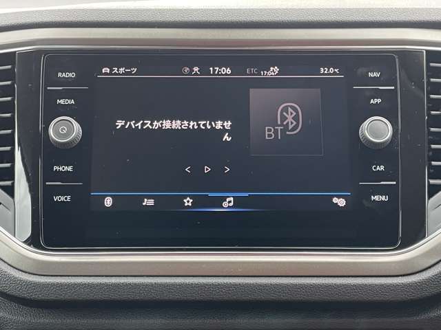 フォルクスワーゲン Ｔ－ＲＯＣ ＴＳＩ スタイル デザイン パッケージ R3年 () 99