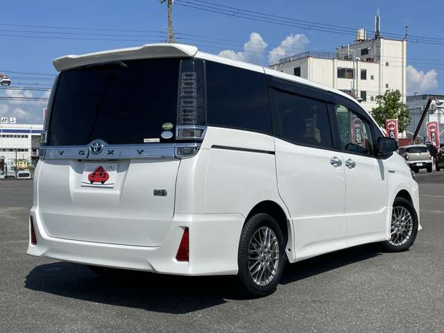 トヨタ ヴォクシー １．８ ハイブリッド ＺＳ 煌 H30年 () 99