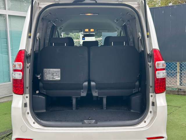 トヨタ ノア ２．０ ＳＩ H22年 (近畿) 99