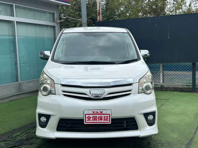 トヨタ ノア ２．０ ＳＩ H22年 (近畿) 99
