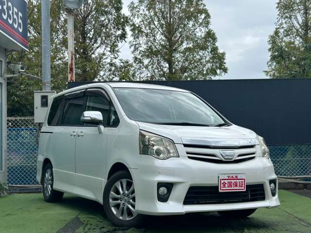 トヨタ ノア ２．０ ＳＩ H22年 (近畿) 99
