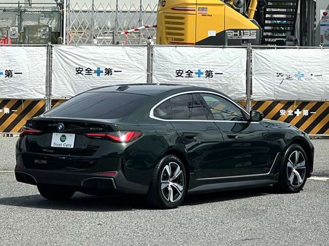 ＢＭＷ ｉ４ Ｅドライブ４０ R4年 (近畿) 99