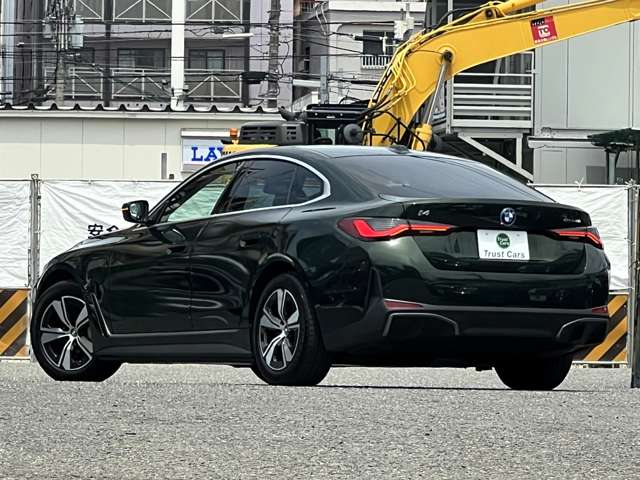 ＢＭＷ ｉ４ Ｅドライブ４０ R4年 (近畿) 99