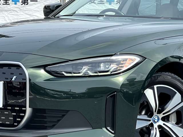 ＢＭＷ ｉ４ Ｅドライブ４０ R4年 (近畿) 99